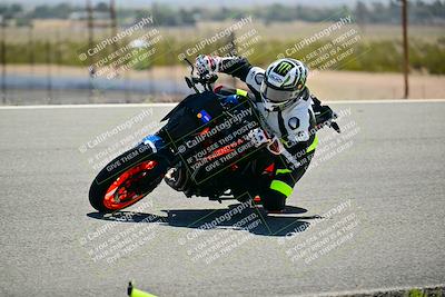 media/Apr-13-2025-TrackXperience (Sun) [[fb1ef998a6]]/Level 2 (Intermediate)/Turn 8 (Session 3)/